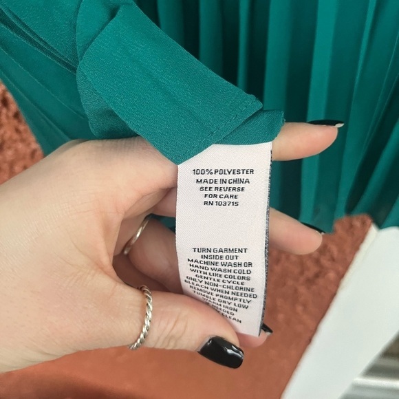 NWT Nanette Lepore Women's Pintuck Ruffle Mock Neck Sleeveless Blouse- XS - Picture 6 of 6